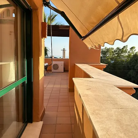 En Con Piscina Appartement