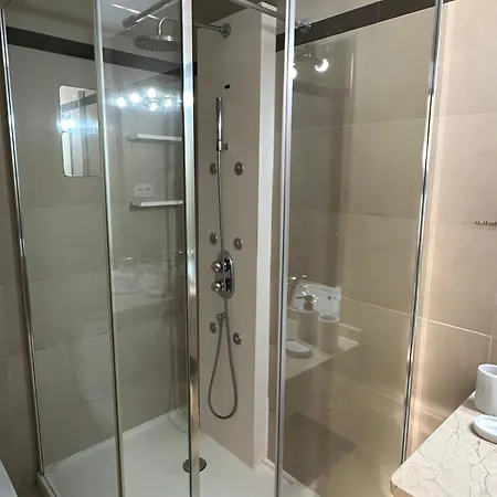 En Con Piscina 马尔韦利亚