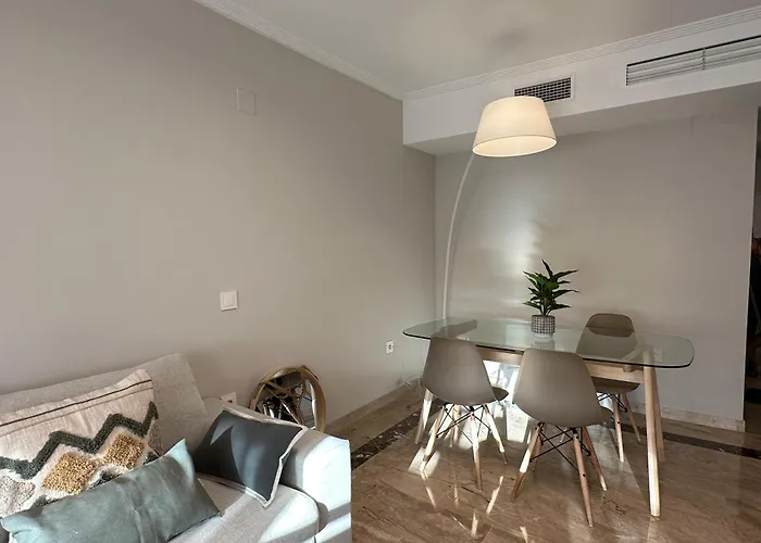 Apartament En Con Piscina Marbella