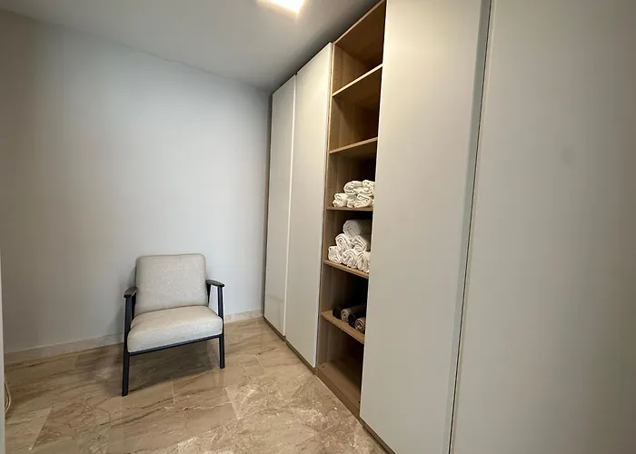 En Con Piscina * Marbella