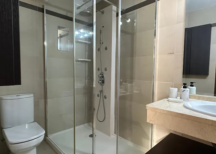 En Con Piscina Marbella