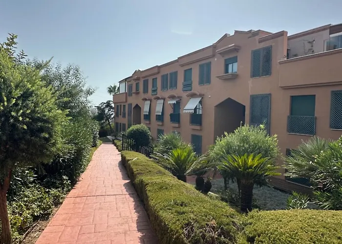 Apartament En Con Piscina