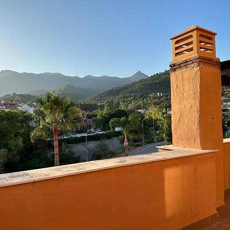 Apartment En Con Piscina