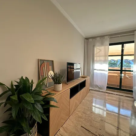 Apartment En Con Piscina *