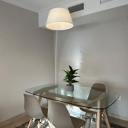 En Con Piscina Apartment *