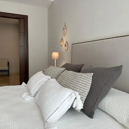 Apartment En Con Piscina *