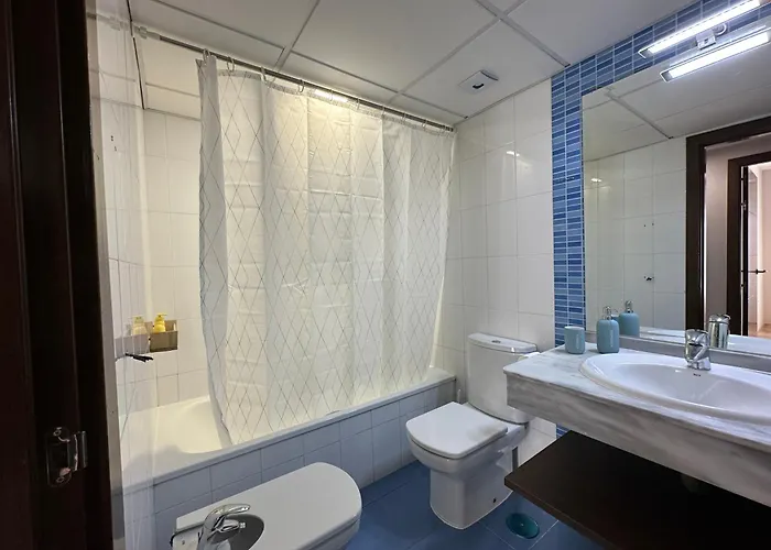 En Con Piscina شقة